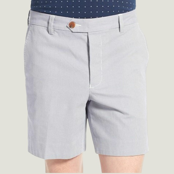 French Men's Connection Pinstripe Print Trouser Shorts in Gray. - Picture 1 of 3